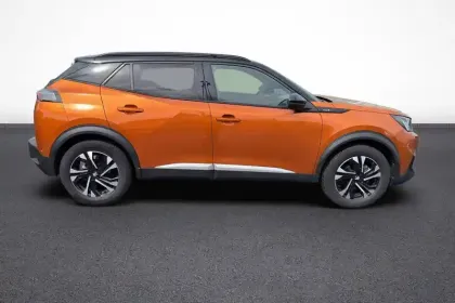 Photo 6 Peugeot 2008  PureTech 130 S&S BVM6