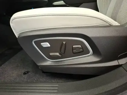 Photo 20 Renault Scenic  E-Tech electrique 220 ch grande autonomie
