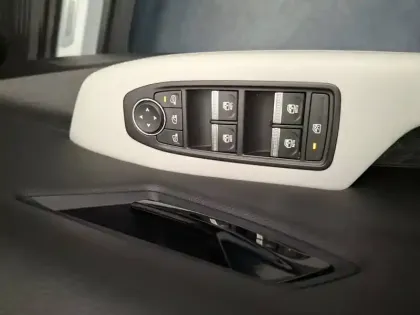 Photo 17 Renault Scenic  E-Tech electrique 220 ch grande autonomie
