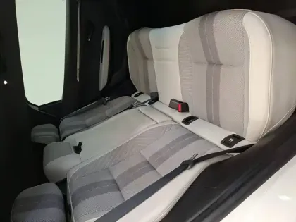 Photo 16 Renault Scenic  E-Tech electrique 220 ch grande autonomie