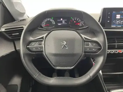 Photo 22 Peugeot 208  PureTech 100 S&S BVM6