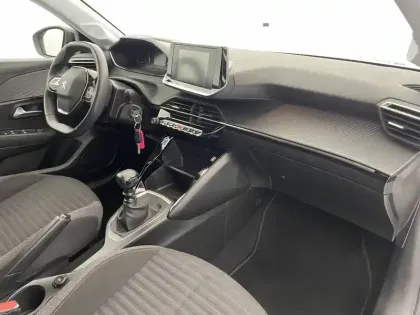 Photo 23 Peugeot 208  PureTech 100 S&S BVM6