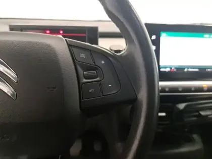 Photo 32 Citroën C4  Cactus PureTech 110 S&S BVM6