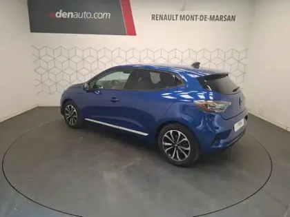 Photo 5 Renault Clio  E-Tech full hybrid 145