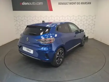 Photo 8 Renault Clio  E-Tech full hybrid 145