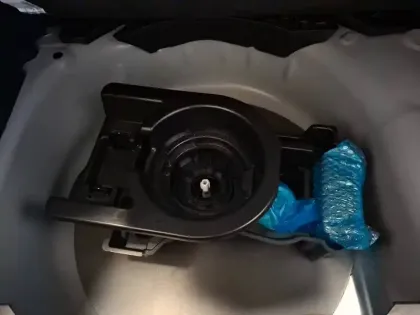 Photo 9 Peugeot 208  Hybrid 100 e-DCS6