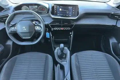 Photo 11 Peugeot 208  PureTech 75 S&S BVM5