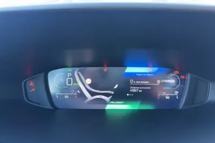 Photo 14 Peugeot 308  PHEV 180 e-EAT8