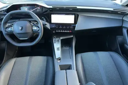 Photo 11 Peugeot 308  PHEV 180 e-EAT8