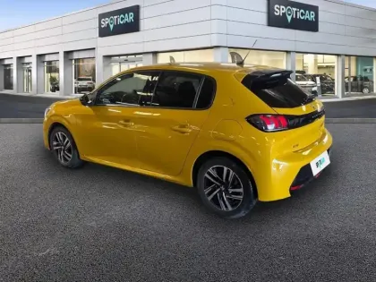 Photo 16 Peugeot 208  PureTech 100 S&S BVM6