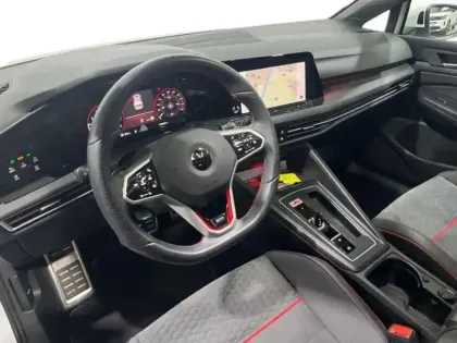 Photo 8 Volkswagen Golf 2.0 TSI 300 DSG7 GTI Clubsport 45