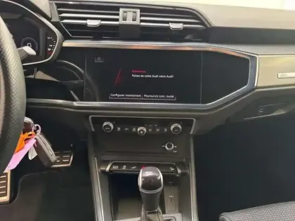 Photo 9 Audi Q3 45 TFSIe 245 ch S tronic 6 S line