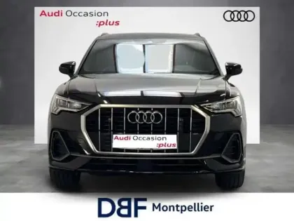 Photo 6 Audi Q3 45 TFSIe 245 ch S tronic 6 S line