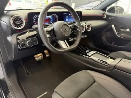 Photo 8 Mercedes Classe A 250 e Hybrid EQ AMG Line