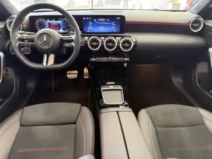 Photo 9 Mercedes Classe A 250 e Hybrid EQ AMG Line