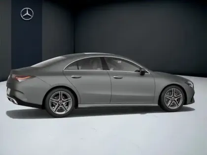 Photo 17 Mercedes CLA  200 d Coupé AMG Line