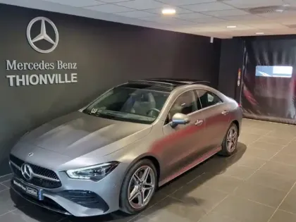 Photo 25 Mercedes CLA  200 d Coupé AMG Line