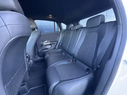 Photo 12 Mercedes GLA 250 e Hybrid EQ Business Line
