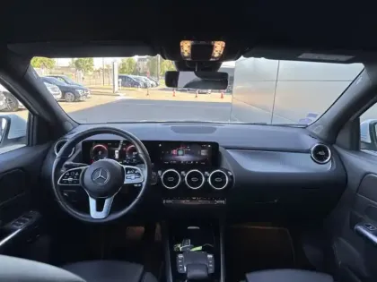 Photo 10 Mercedes GLA 250 e Hybrid EQ Business Line