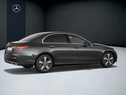 Photo 18 Mercedes Classe C  300 e Hybrid EQ Berli