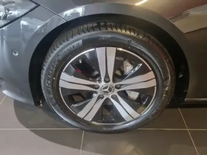 Photo 25 Mercedes Classe C  300 e Hybrid EQ Berli