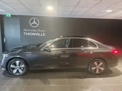 Photo 21 Mercedes Classe C  300 e Hybrid EQ Berli