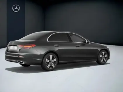 Photo 19 Mercedes Classe C  300 e Hybrid EQ Berli