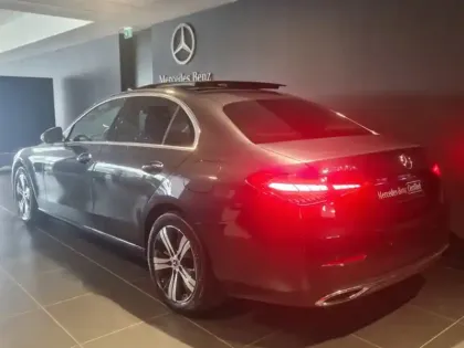 Photo 22 Mercedes Classe C  300 e Hybrid EQ Berli