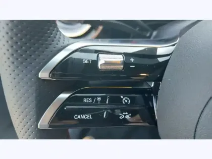 Photo 18 Mercedes CLA  EQ 