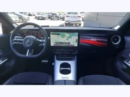 Photo 10 Mercedes CLA  EQ 