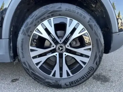 Photo 8 Mercedes GLA 180 Progressive Line