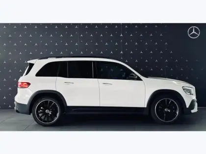 Photo 25 Mercedes GLB 220 d 4MATIC AMG Line