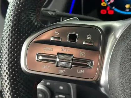 Photo 33 Mercedes GLB 220 d 4MATIC AMG Line