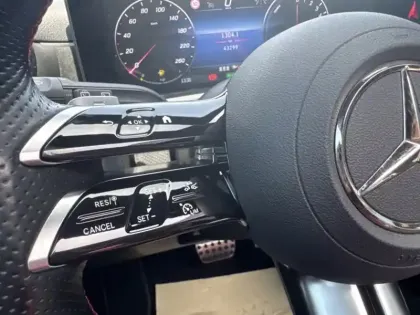 Photo 13 Mercedes Classe A 250 e AMG Line