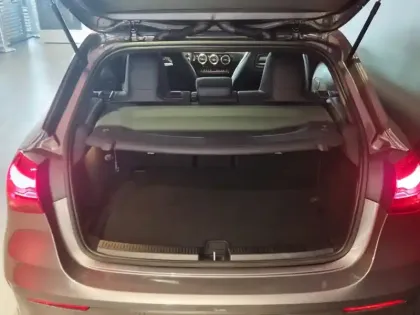 Photo 26 Mercedes Classe A 180 d AMG Line