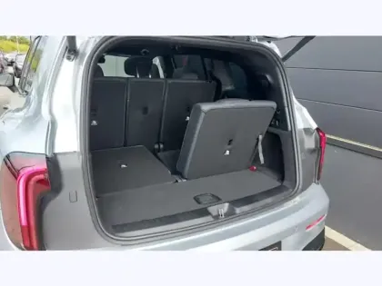 Photo 11 Mercedes GLB 200 