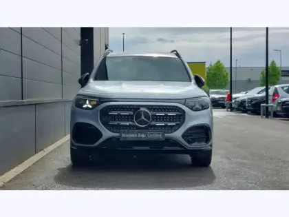 Photo 7 Mercedes GLB 200 