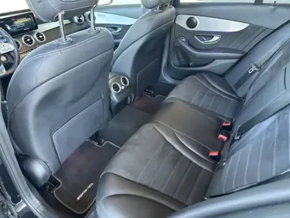 Photo 14 Mercedes Classe C  200 d Berline AMG Lin