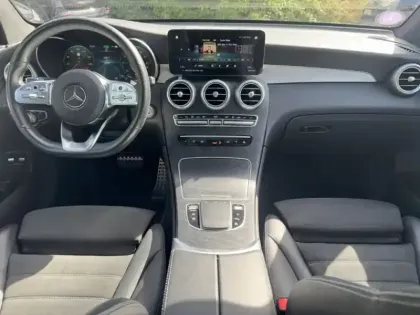 Photo 9 Mercedes GLC  300e 4MATIC SUV AMG Line