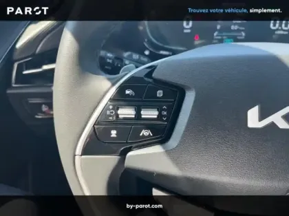 Photo 8 Kia Niro 1.6 GDi 129ch HEV Active Business DCT6