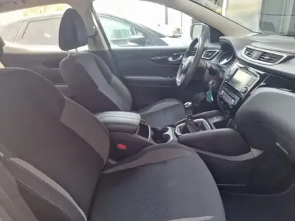 Photo 27 Nissan Qashqai II 1.3 DIG-T 140 Acenta