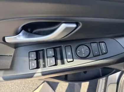 Photo 5 Hyundai I30 1.0 T-GDi 120ch Hybrid 48V Creative DCT-7