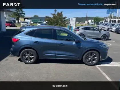 Photo 18 Ford Kuga 2.5 Duratec 190ch FHEV E85 ST-Line BVA