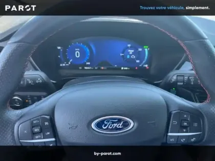 Photo 13 Ford Kuga 2.5 Duratec 190ch FHEV E85 ST-Line BVA