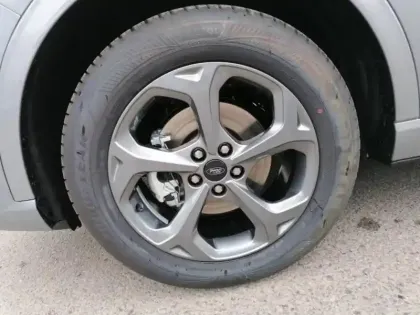 Photo 8 Ford Kuga  2.5 Duratec 180ch Hybrid FlexiFuel ST-Line Powershift