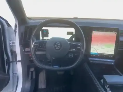 Photo 14 Renault Austral  1.2 E-Tech full hybrid 200ch Techno - 23