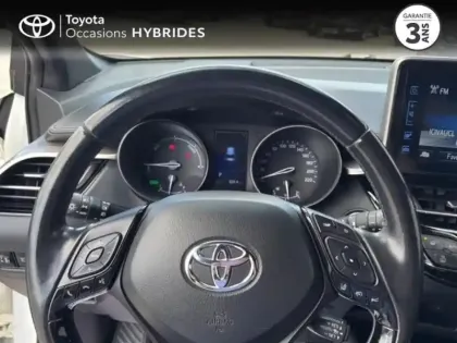 Photo 12 Toyota C-HR  122h Design 2WD E-CVT RC18