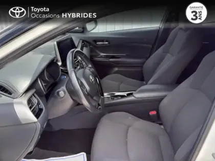 Photo 10 Toyota C-HR  122h Design 2WD E-CVT RC18