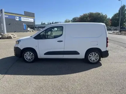 Photo 8 Peugeot Partner  Standard 650kg BlueHDi 100ch S&S BVM5 Pro