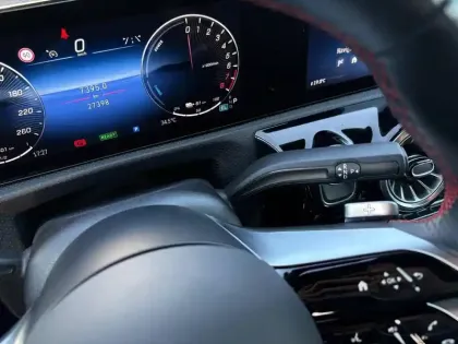 Photo 24 Mercedes CLA  Shooting Brake 250 e Hybrid EQ 218ch AMG Line 8G-DCT